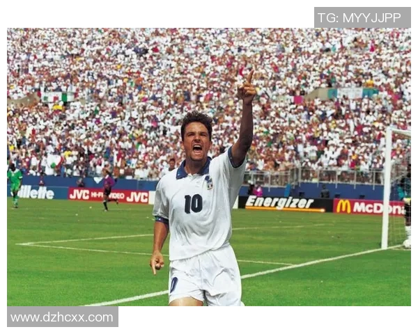 揭秘国外假扮足球明星的神秘人物与背后故事 揭秘国外假扮足球明星的神秘人物与背后故事